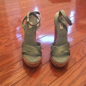 Prada Green Satin shoes with Cork Heel. Like new.