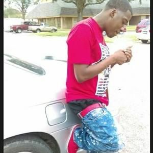 Meet your Posher, Dee