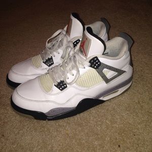 Nike Air Jordan Retro 4 White Cement