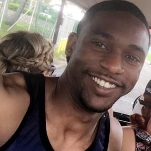 Meet your Posher, Jonathan