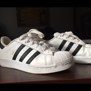 Adidas superstar shoes
