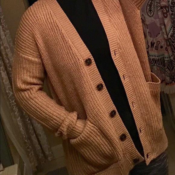 NWOT Forever 21 Light caramel cardigan COZY