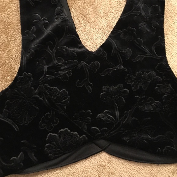 Urban Outfitters "Staring at Stars" Top - Picture 3 of 4