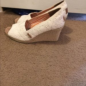 Madden Girl Wedges
