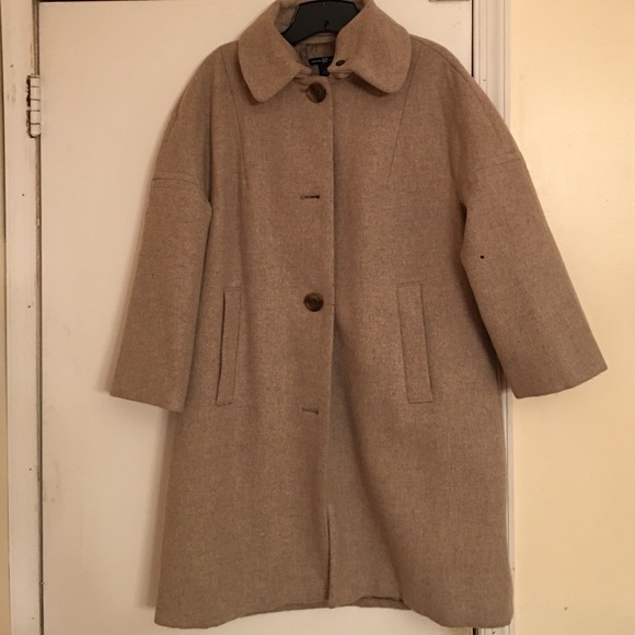 3/4 length car coat, quarter length sleeves