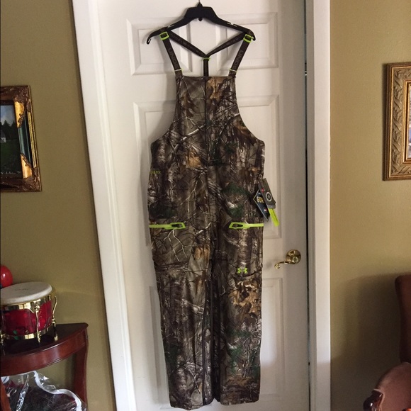 Under Armour hunting insulator