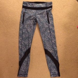 Lululemon Cropped Pants