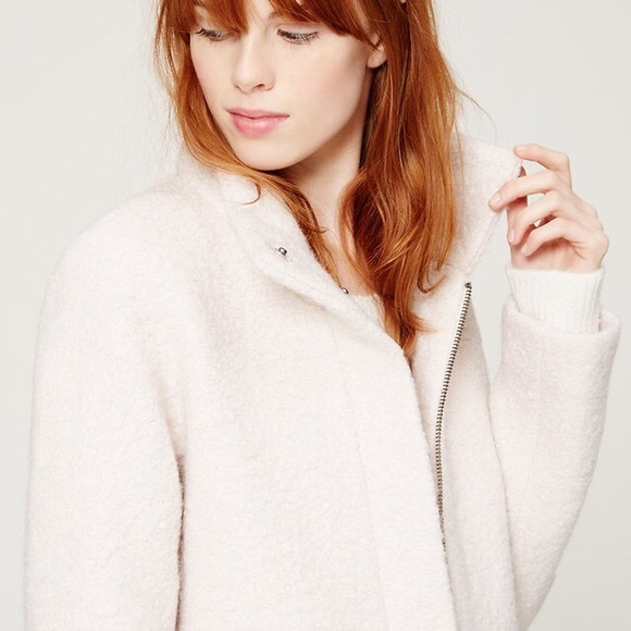 Funnel neck coat