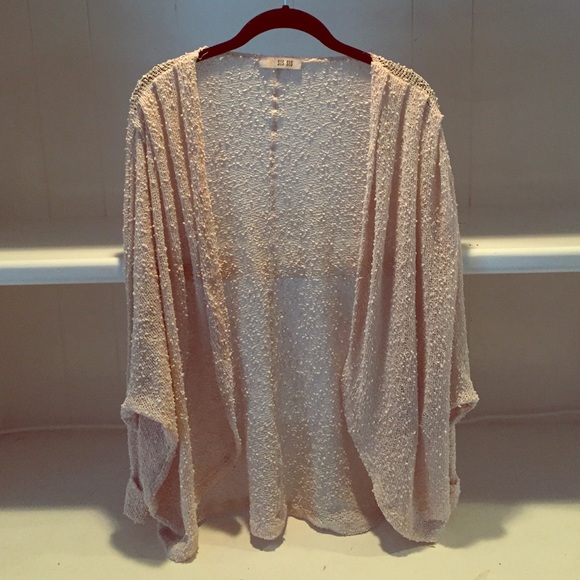 • HOLD for Lindsey• Tan cardigan
