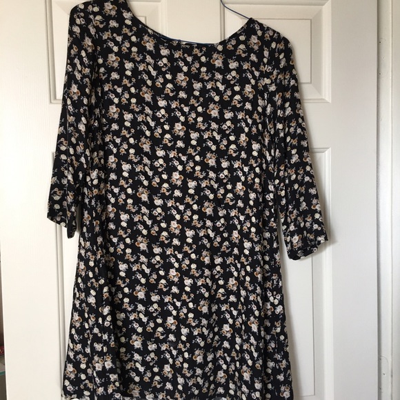 Flower dress!! - Picture 1 of 3
