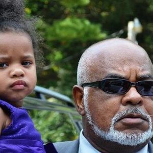 Meet your Posher, Gregory