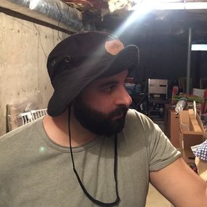 Bucket hat