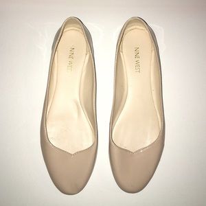Nude Flats