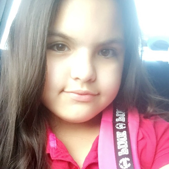 Meet your Posher, Tanisha - Picture 1 of 1