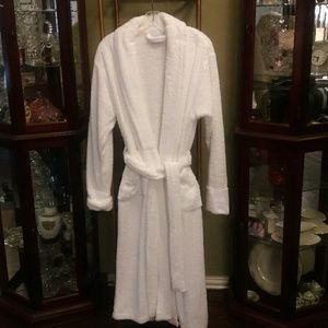 Fluffy Bath & Body Works robe