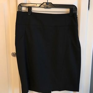 The Limited size 2 black pencil skirt