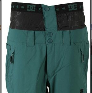 Women's Martock DC snowboarding/skiing pants