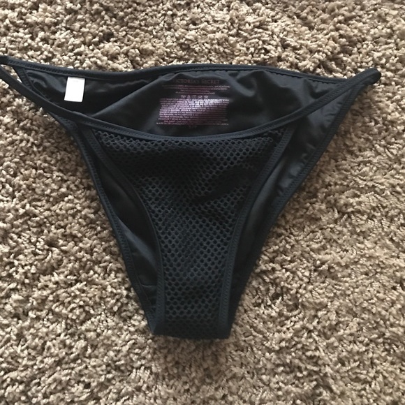 VICTORIAS SECRET BLACK BIKINI BOTTOMS