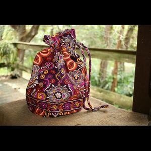 Vera Bradley makeup bag lined in plastic