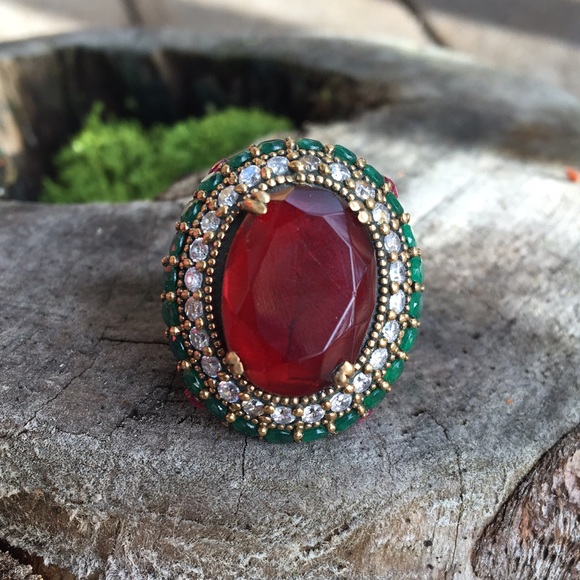 Vintage Turkish sterling and brass cocktail ring - Picture 5 of 6