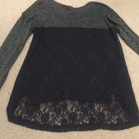 Green and black lace detail long sleeve - Picture 3 of 4