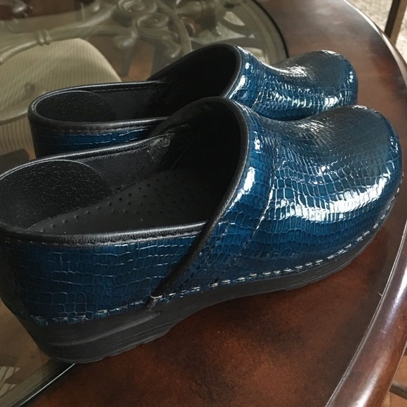 Sanita Clogs