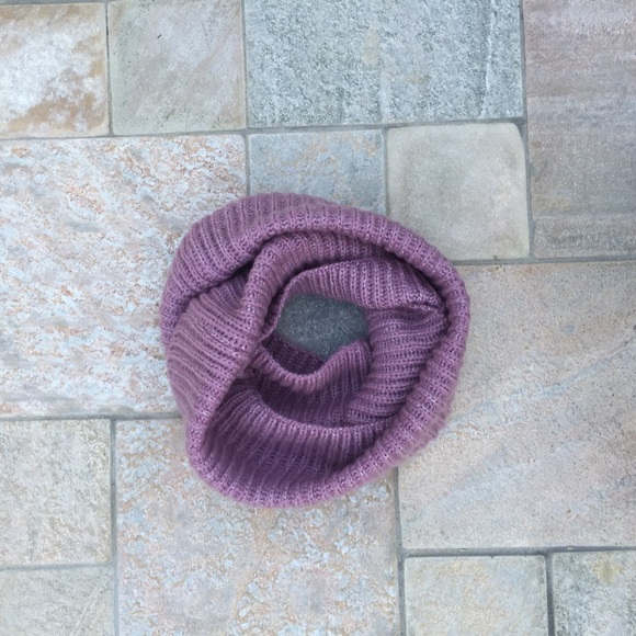 F21 Purple/Pink Thick Infinity Scarf