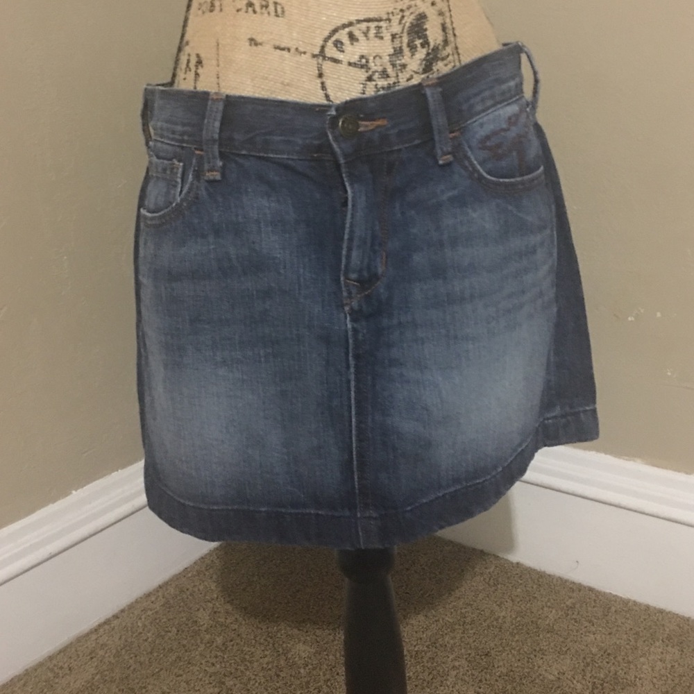 Old Navy size 8 mini skirt