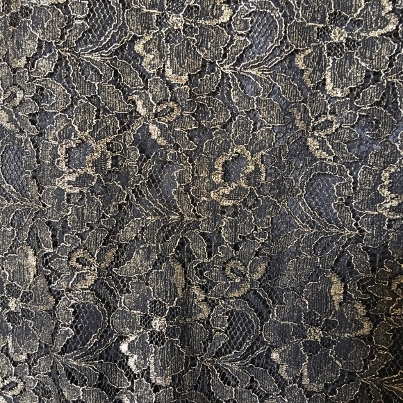 Long sleeve black and gold lace dress - Picture 3 of 3