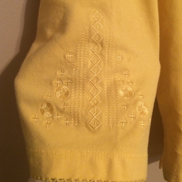 3/4 sleeve top - Picture 3 of 3