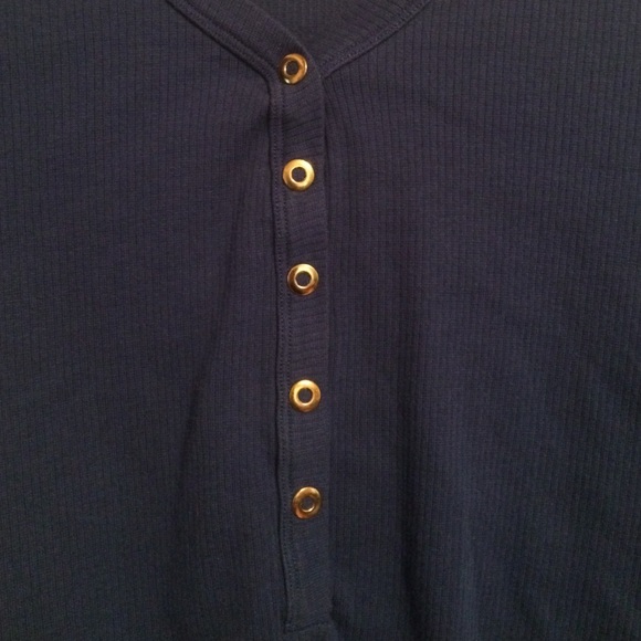 3/4 sleeve top - Picture 2 of 2