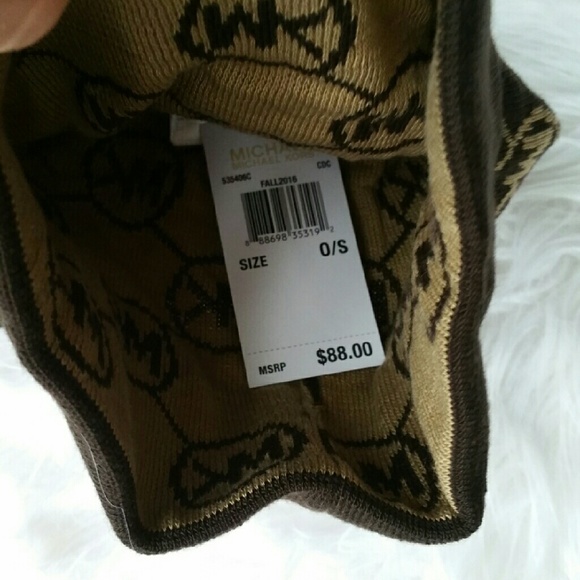 🚨REMOVING IN 2 HRS 🚨Michael Kors BOX SET - Picture 4 of 4