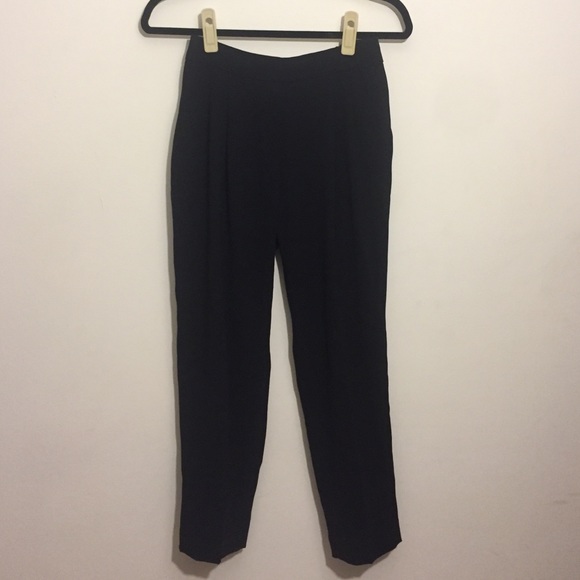 Babaton pants from Aritzia