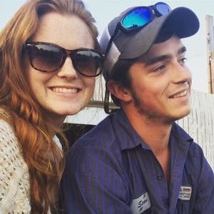 Meet your Posher, Candace