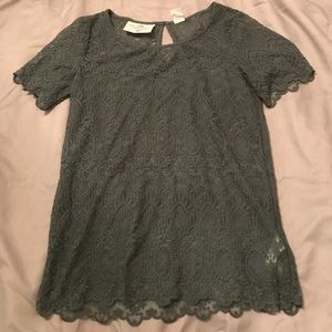 H&M green lace top