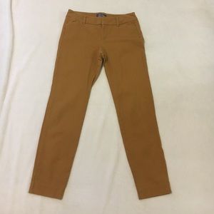 Old Navy Mid-Rise Pixie Pants in "Miner's Gold"