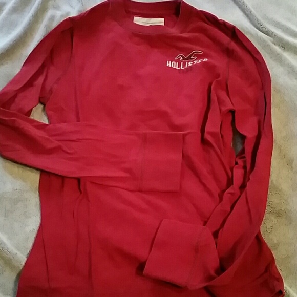 Hollister long sleeved t shirt