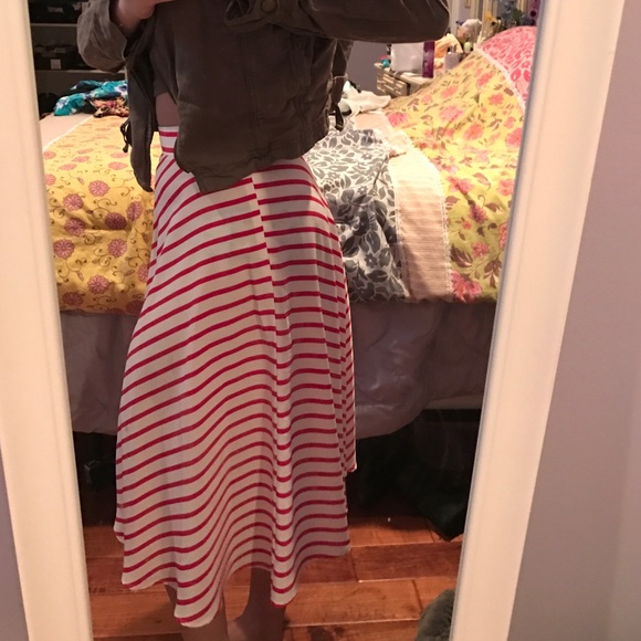 Red & white stripe ankle skirt - Picture 3 of 3