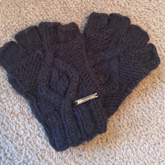 Michael kors fingerless gloves
