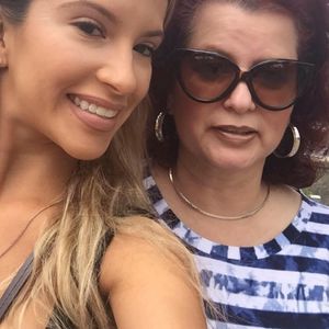 Meet your Posher, Sandy