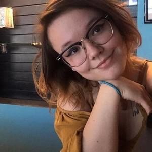 Meet your Posher, Sierra