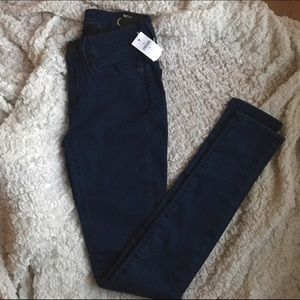 Gap super stretchy jegging NWT