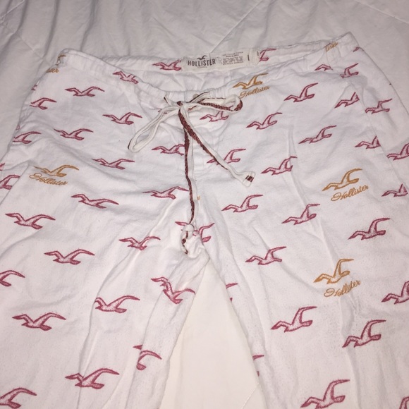 Hollister pajama pants, super comfortable!