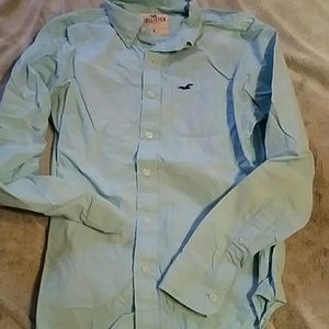 Long sleeved dress shirt