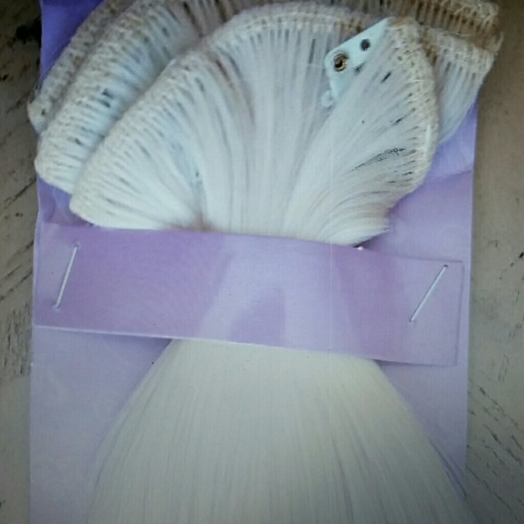 Beautiful Full Head Clip-in Extension #613