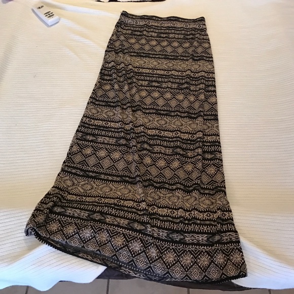 Ambiance apparel size small skirt!
