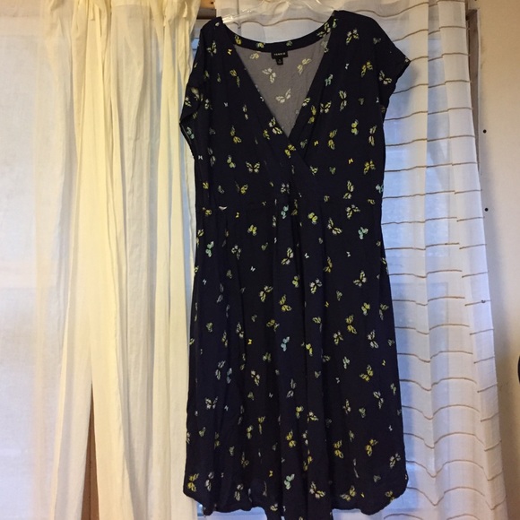 Torrid cottony butterfly dress. Torrid size 4.
