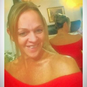 Meet your Posher, Saundra