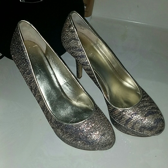 $$ Nine West  Higth heels  shoes used once.