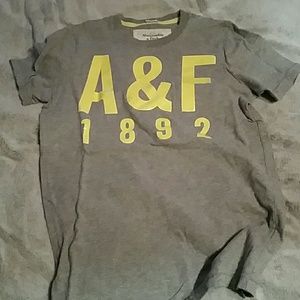 Abercrombie t shirt